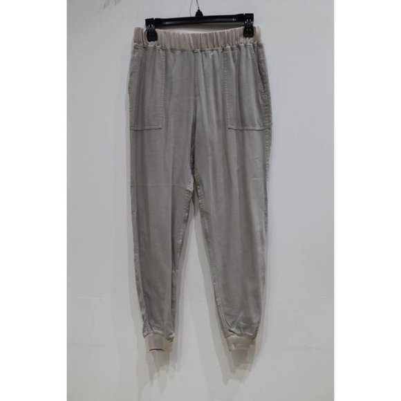 white high waisted joggers